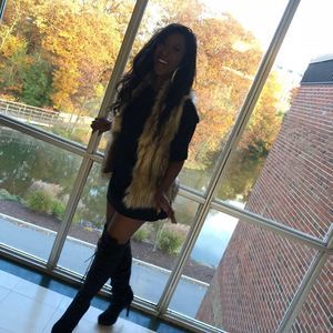 Meet your Posher, Timah